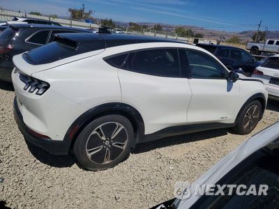 Trzecie zdjęcie samochodu z tyłu: 2023 FORD MUSTANG MACH-E PREMIUM VIN:3FMTK3R43PMA91413 - miniatura