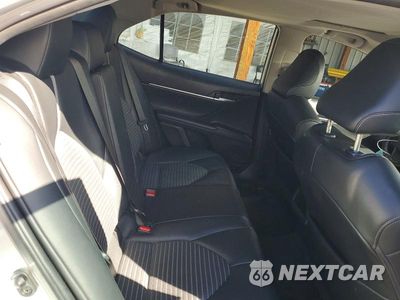 Zdjęcie 10 z 12 samochodu: 2022 TOYOTA CAMRY HYBRID SE VIN:4T1S31AK3NU576358 - miniatura