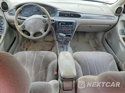 Zdjęcie 8 z 12 samochodu: 2001 CHEVROLET MALIBU VIN:1G1ND52J916157921 - miniatura
