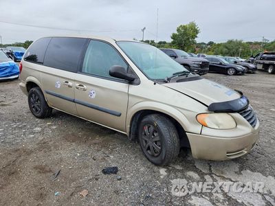 Czwarte zdjęcie samochodu z boku: 2005 CHRYSLER TOWN & COUNTRY VIN:1C4GP45R85B390155 - miniatura
