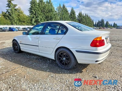 Drugie zdjęcie samochodu z przodu: 2001 BMW 325 I VIN:WBAAV33451FV02116 - miniatura