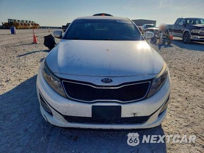 Piąte zdjęcie samochodu w środku: 2015 KIA OPTIMA LX VIN:KNAGM4A79F5585448 - miniatura