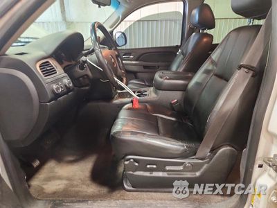 Zdjęcie 7 z 12 samochodu: 2010 CHEVROLET AVALANCHE LT VIN:3GNVKFE01AG225544 - miniatura