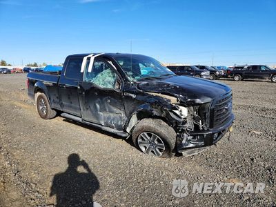 Czwarte zdjęcie samochodu z boku: 2015 FORD F150 SUPERCREW VIN:1FTFW1EF3FFA93503 - miniatura