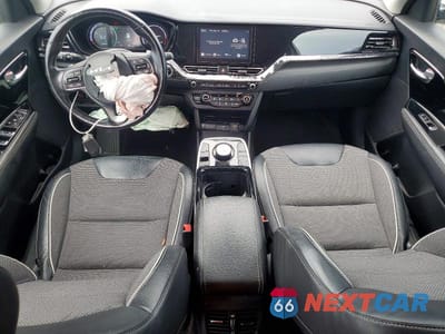 Zdjęcie 8 z 13 samochodu: 2022 KIA NIRO EV S VIN:KNDCC3LG0N5159853 - miniatura