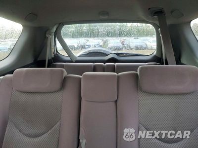 Zdjęcie 10 z 13 samochodu: 2006 TOYOTA RAV4 BASE VIN:JTMBD35VX65039564 - miniatura