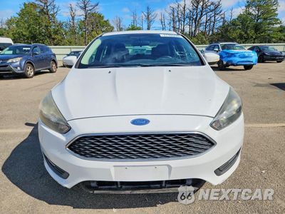 Piąte zdjęcie samochodu w środku: 2016 FORD FOCUS SE VIN:1FADP3F21GL223654 - miniatura