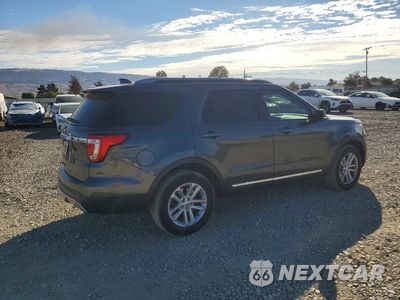 Trzecie zdjęcie samochodu z tyłu: 2017 FORD EXPLORER XLT VIN:1FM5K7D88HGC55745 - miniatura
