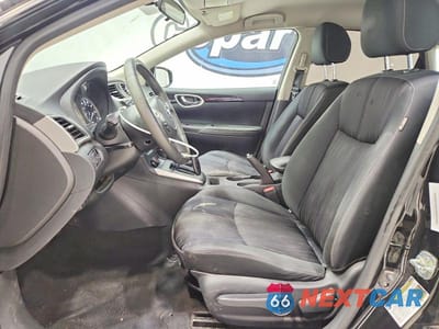 Zdjęcie 7 z 12 samochodu: 2018 NISSAN SENTRA SV VIN:3N1AB7AP7JY345961 - miniatura