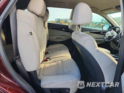 Zdjęcie 11 z 13 samochodu: 2020 KIA SORENTO LX VIN:5XYPG4A38LG641941 - miniatura