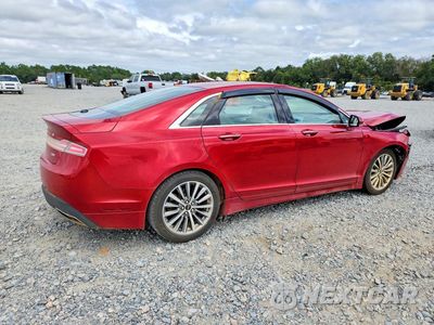 Trzecie zdjęcie samochodu z tyłu: 2020 LINCOLN MKZ VIN:3LN6L5A96LR619911 - miniatura