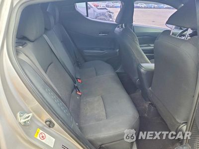 Zdjęcie 10 z 13 samochodu: 2019 TOYOTA C-HR LE VIN:NMTKHMBX2KR068253 - miniatura