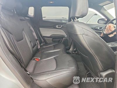 Zdjęcie 10 z 12 samochodu: 2025 JEEP COMPASS LATITUDE VIN:3C4NJDBN8ST501856 - miniatura