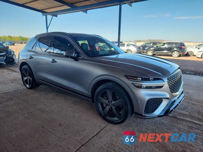 Czwarte zdjęcie samochodu z boku: 2024 GENESIS GV70 2.5T STANDARD VIN:5NMMADTB6RH015814 - miniatura