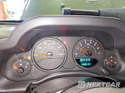 Zdjęcie 9 z 14 samochodu: 2008 JEEP WRANGLER X VIN:1J4FA24168L609345 - miniatura