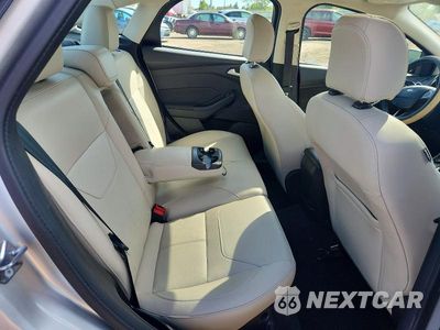 Zdjęcie 10 z 12 samochodu: 2017 FORD FOCUS TITANIUM VIN:1FADP3J24HL291665 - miniatura