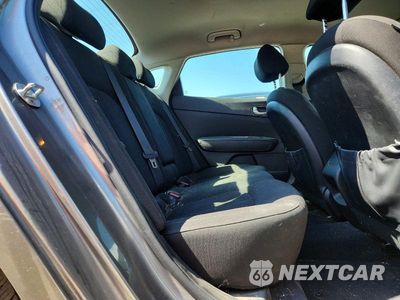 Zdjęcie 10 z 12 samochodu: 2016 KIA OPTIMA LX VIN:5XXGT4L31GG102564 - miniatura