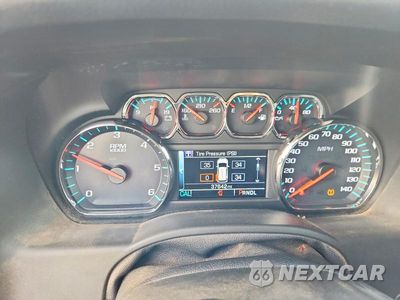 Zdjęcie 9 z 13 samochodu: 2017 GMC YUKON XL C1500 SLT VIN:1GKS1GKC4HR261715 - miniatura