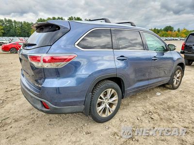 Trzecie zdjęcie samochodu z tyłu: 2015 TOYOTA HIGHLANDER XLE VIN:5TDJKRFH2FS112644 - miniatura