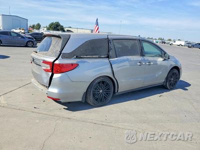 Trzecie zdjęcie samochodu z tyłu: 2020 HONDA ODYSSEY EXL VIN:5FNRL6H75LB050286 - miniatura