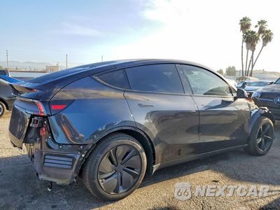 Trzecie zdjęcie samochodu z tyłu: 2026 TESLA MODEL Y VIN:7SAYGDED2TF636297 - miniatura
