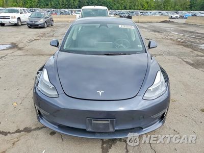 Piąte zdjęcie samochodu w środku: 2023 TESLA MODEL 3 VIN:5YJ3E1EAXPF644199 - miniatura