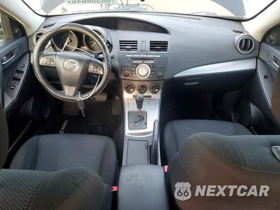 Zdjęcie 8 z 12 samochodu: 2010 MAZDA 3 I VIN:JM1BL1SF0A1324276 - miniatura
