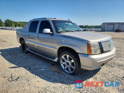 Czwarte zdjęcie samochodu z boku: 2004 CADILLAC ESCALADE EXT VIN:3GYEK62N24G292645 - miniatura