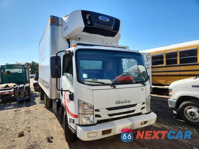 Czwarte zdjęcie samochodu z boku: 2019 ISUZU NPR HD REFRIGERATED BOX TRUCK VIN:JALC4W164K7K00637 - miniatura