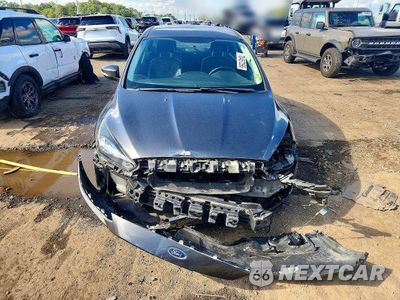 Piąte zdjęcie samochodu w środku: 2015 FORD FOCUS SE VIN:1FADP3F21FL230229 - miniatura