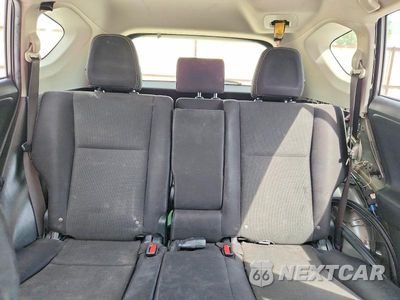Zdjęcie 10 z 14 samochodu: 2017 TOYOTA RAV4 XLE VIN:JTMWFREV2HJ129185 - miniatura