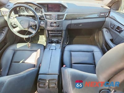 Zdjęcie 8 z 12 samochodu: 2010 MERCEDES-BENZ E 350 VIN:WDDHF5GB3AA024400 - miniatura