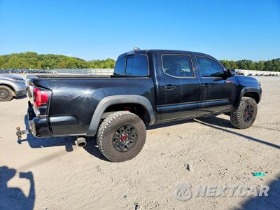 Trzecie zdjęcie samochodu z tyłu: 2019 TOYOTA TACOMA TRD PRO VIN:5TFCZ5AN5KX210114 - miniatura