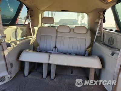 Zdjęcie 10 z 13 samochodu: 2005 DODGE GRAND CARAVAN SXT VIN:2D4GP44L45R117490 - miniatura