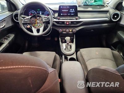 Zdjęcie 8 z 13 samochodu: 2022 KIA FORTE LXS VIN:3KPF24AD0NE430882 - miniatura