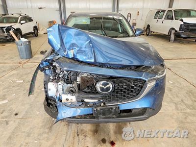 Piąte zdjęcie samochodu w środku: 2023 MAZDA CX-5 SELECT VIN:JM3KFBBM8P0255242 - miniatura