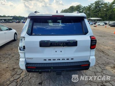 Zdjęcie 6 z 12 samochodu: 2025 TOYOTA 4 RUNNER SR5 VIN:JTEVA5BR0S5063502 - miniatura