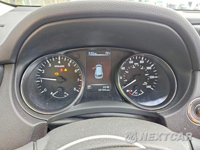 Zdjęcie 9 z 13 samochodu: 2017 NISSAN ROGUE SL VIN:5N1AT2MV8HC750622 - miniatura