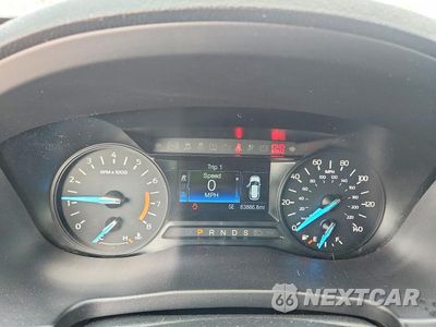 Zdjęcie 9 z 13 samochodu: 2019 FORD EXPLORER XLT VIN:1FM5K8D85KGA15646 - miniatura