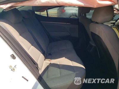 Zdjęcie 10 z 12 samochodu: 2017 HYUNDAI ELANTRA SE VIN:5NPD84LF7HH133712 - miniatura