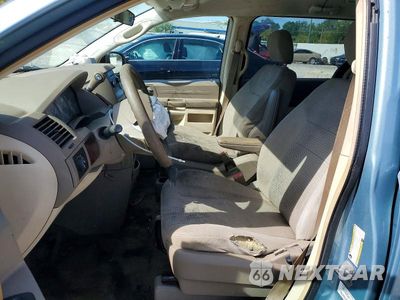 Zdjęcie 7 z 14 samochodu: 2010 CHRYSLER TOWN & COUNTRY LX VIN:2A4RR4DE8AR167797 - miniatura