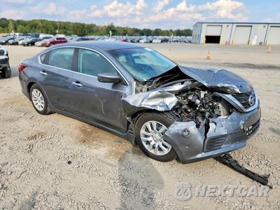 Czwarte zdjęcie samochodu z boku: 2018 NISSAN ALTIMA 2.5 VIN:1N4AL3AP1JC291316 - miniatura
