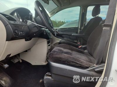 Zdjęcie 7 z 14 samochodu: 2014 DODGE GRAND CARAVAN SE VIN:2C4RDGBG6ER238107 - miniatura