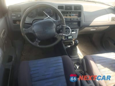 Zdjęcie 8 z 12 samochodu: 1996 TOYOTA RAV4 BASE VIN:JT3GP10V2T7004756 - miniatura