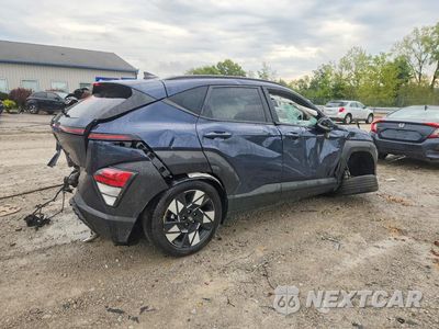 Trzecie zdjęcie samochodu z tyłu: 2025 HYUNDAI KONA SEL VIN:KM8HCCAB7SU238978 - miniatura
