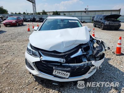 Piąte zdjęcie samochodu w środku: 2019 CHEVROLET CRUZE LS VIN:3G1BC6SM8KS602359 - miniatura
