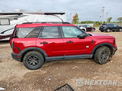 Trzecie zdjęcie samochodu z tyłu: 2021 FORD BRONCO SPORT BIG BEND VIN:3FMCR9B68MRB35284 - miniatura