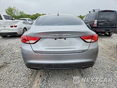 Zdjęcie 6 z 12 samochodu: 2015 CHRYSLER 200 S VIN:1C3CCCBB8FN547019 - miniatura
