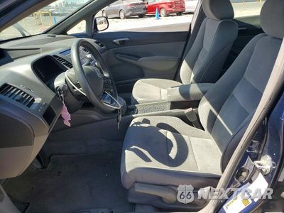Zdjęcie 7 z 12 samochodu: 2008 HONDA CIVIC LX VIN:1HGFA165X8L004729 - miniatura