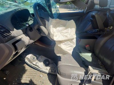 Zdjęcie 7 z 12 samochodu: 2004 TOYOTA CAMRY XLE V6 VIN:4T1BF30K84U063271 - miniatura